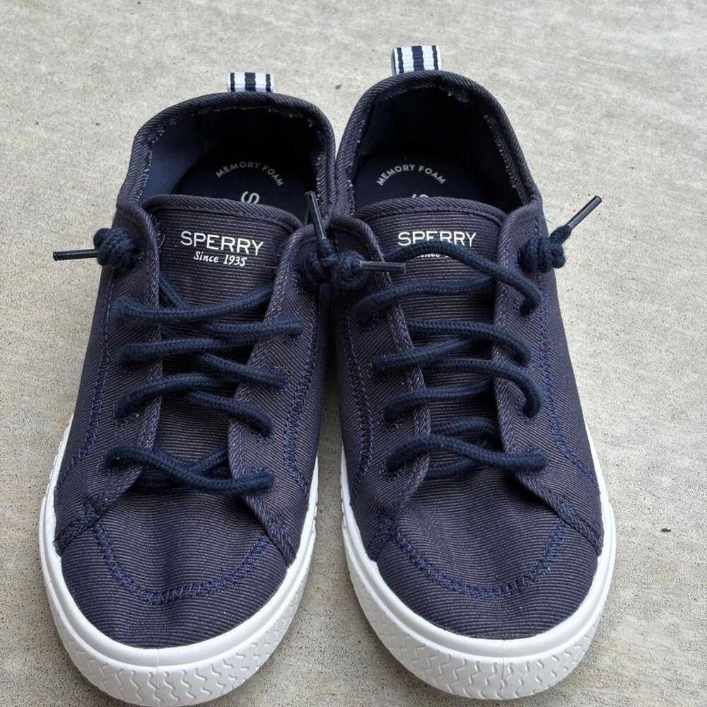Sperry Women's Navy and Blue Trainers